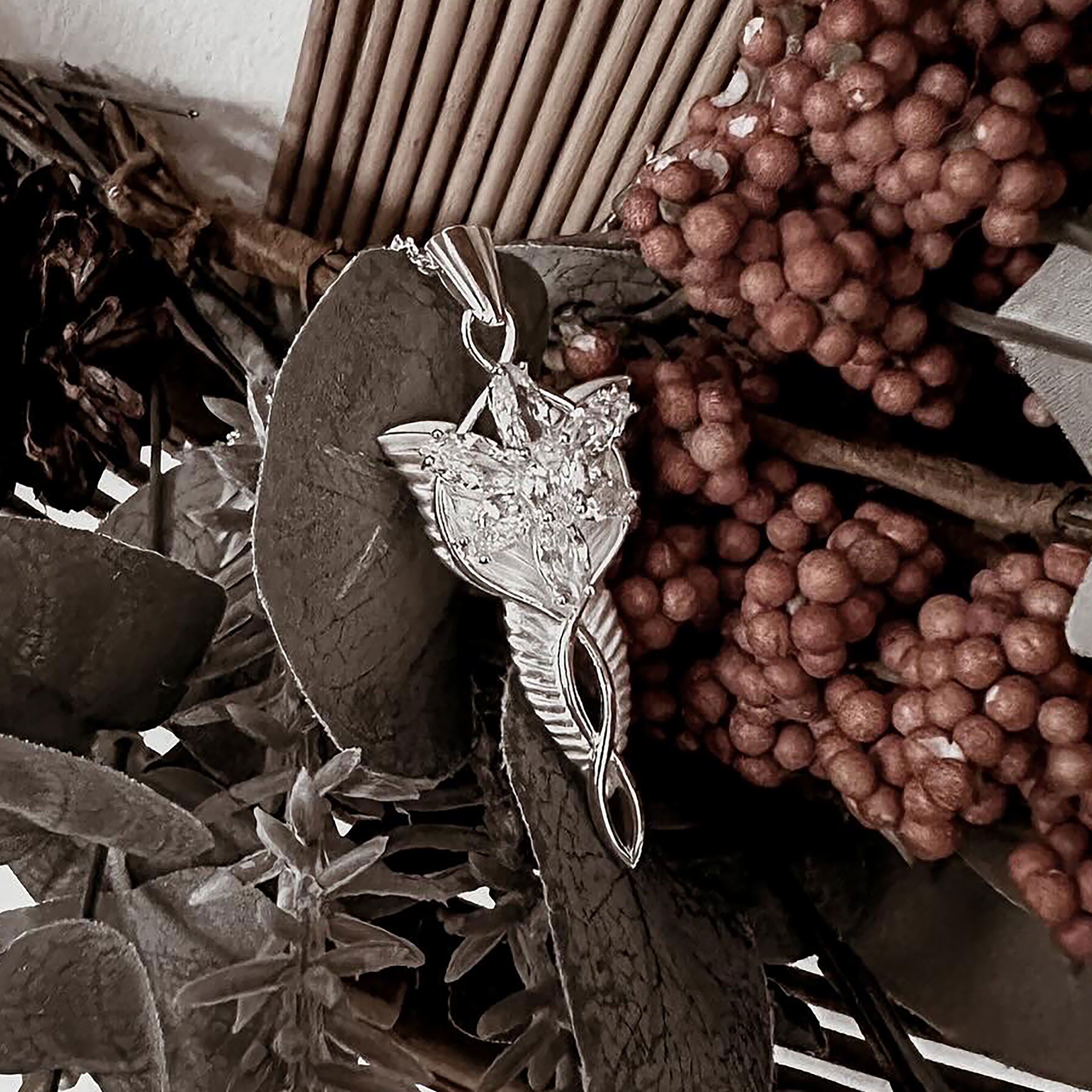 Product image The Lord of the Rings - Arwen's Evenstar