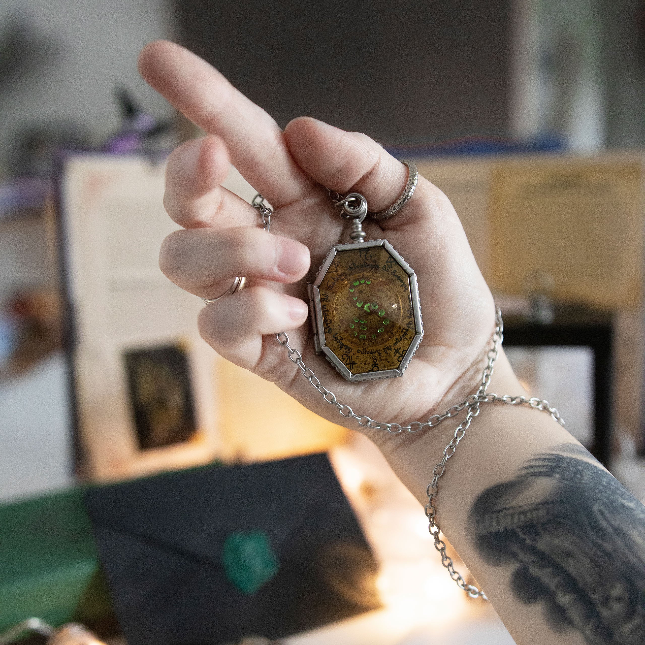 Zdjęcie produktu Harry Potter - Medalion Horkruks Salazara Slytherina