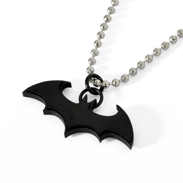 Zdjęcie produktu Batman - Czarny wisiorek nietoperz na łańcuszku