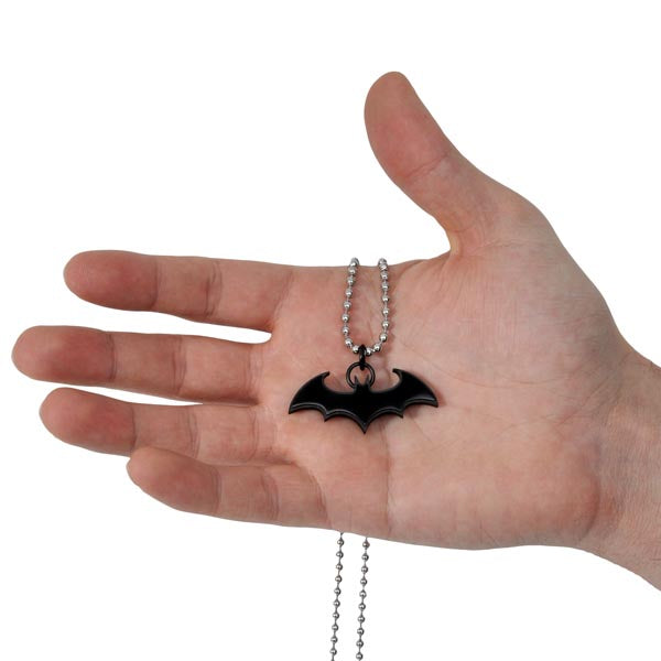 Zdjęcie produktu Batman - Czarny wisiorek nietoperz na łańcuszku
