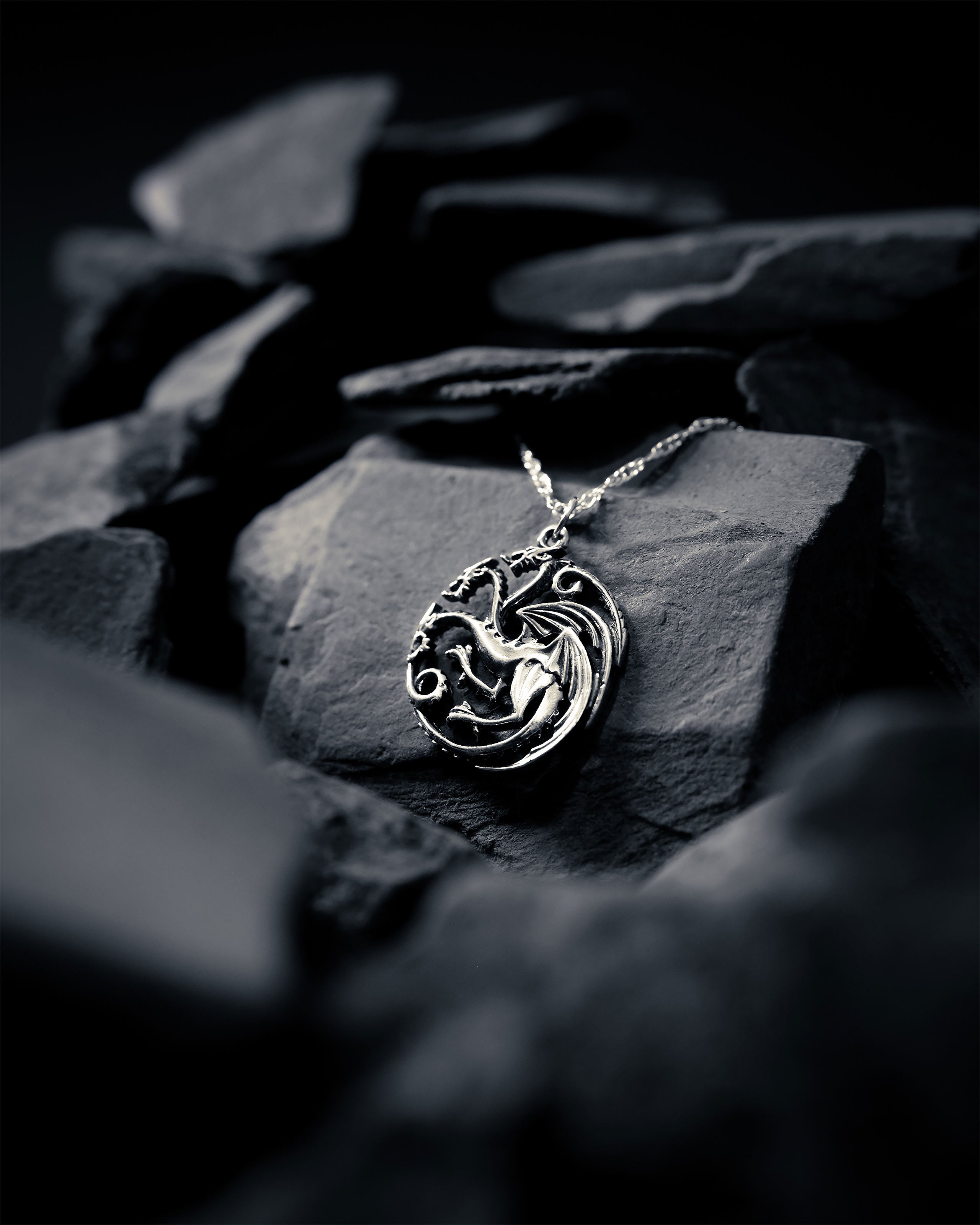 Zdjęcie produktu Gra o Tron - Naszyjnik z herbem Targaryenów