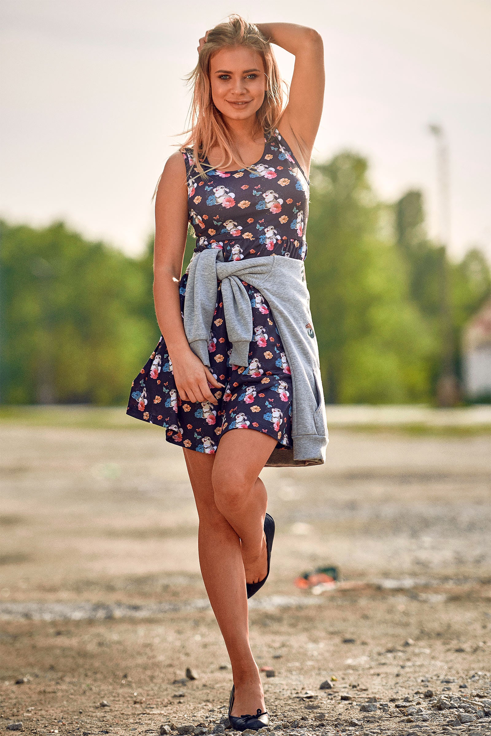 Zdjęcie produktu Bambi - Thumper Flower Power sukienka mini czarna