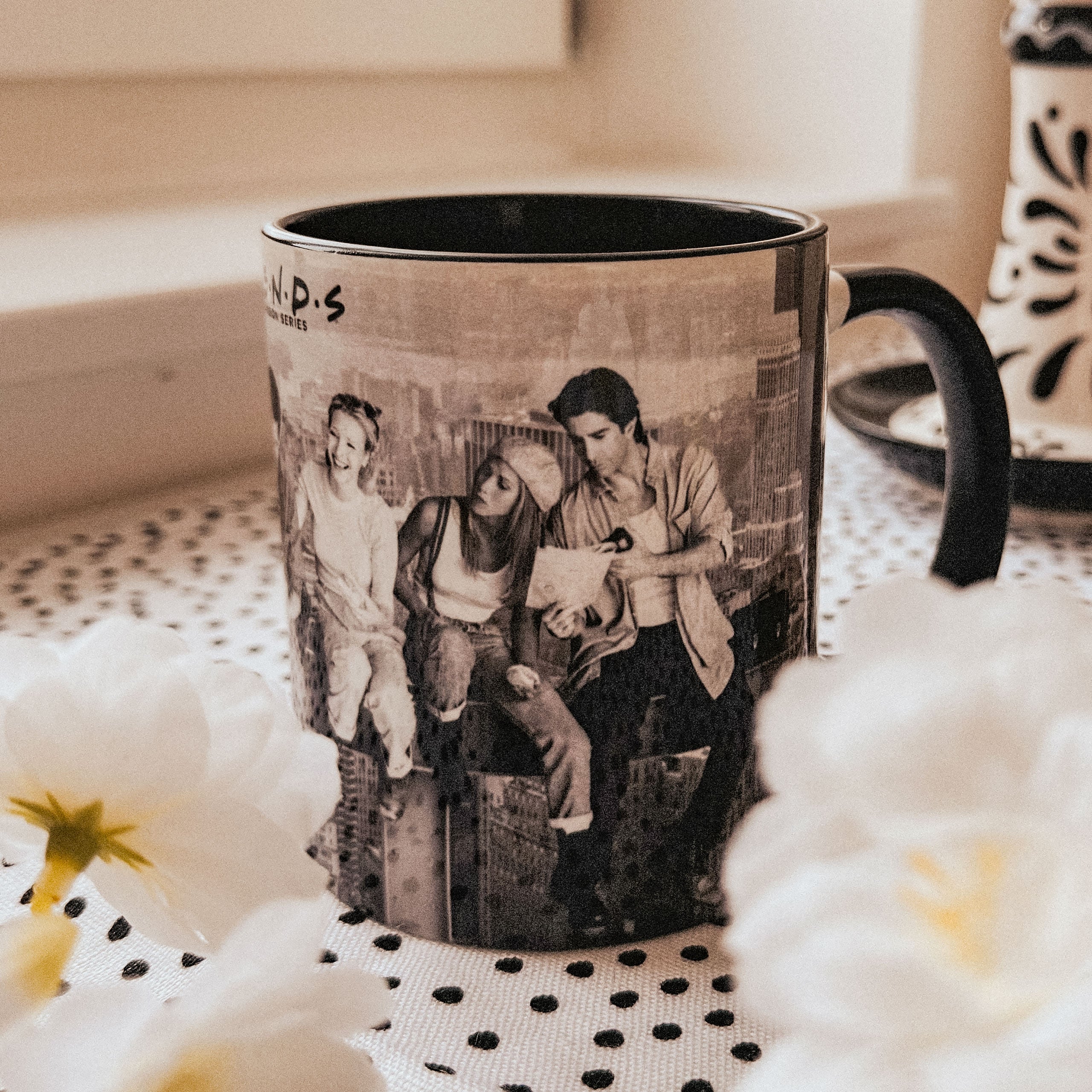 Product image Friends - Skyscraper Mug