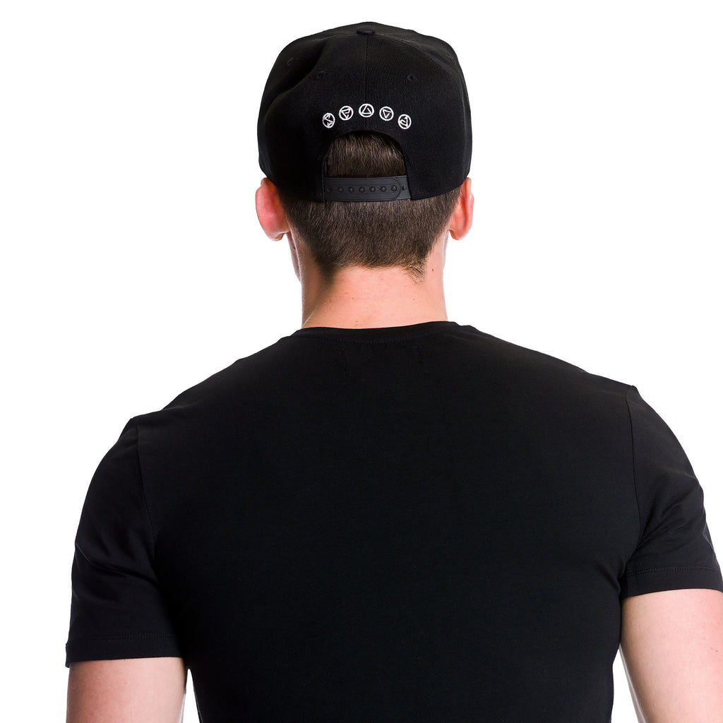 Zdjęcie produktu Wiedźmin - Czapka Snapback z wilczym medalionem czarna