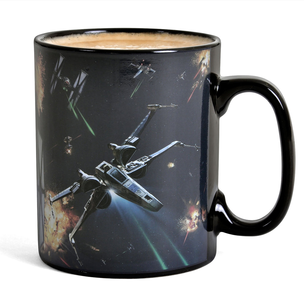 Zdjęcie produktu Star Wars - Kubek termoaktywny Space Battle