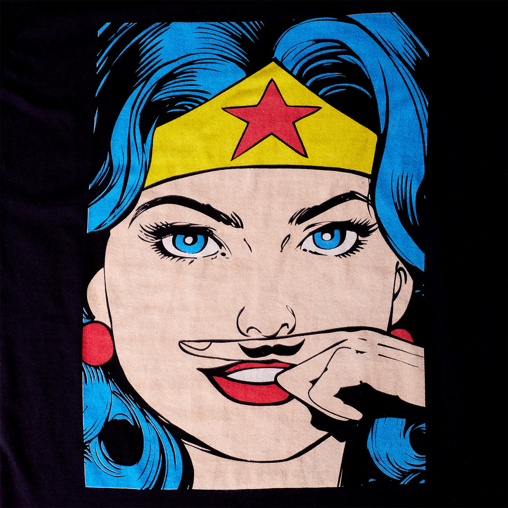 Zdjęcie produktu Wonder Woman - Wąsy T-Shirt Damski