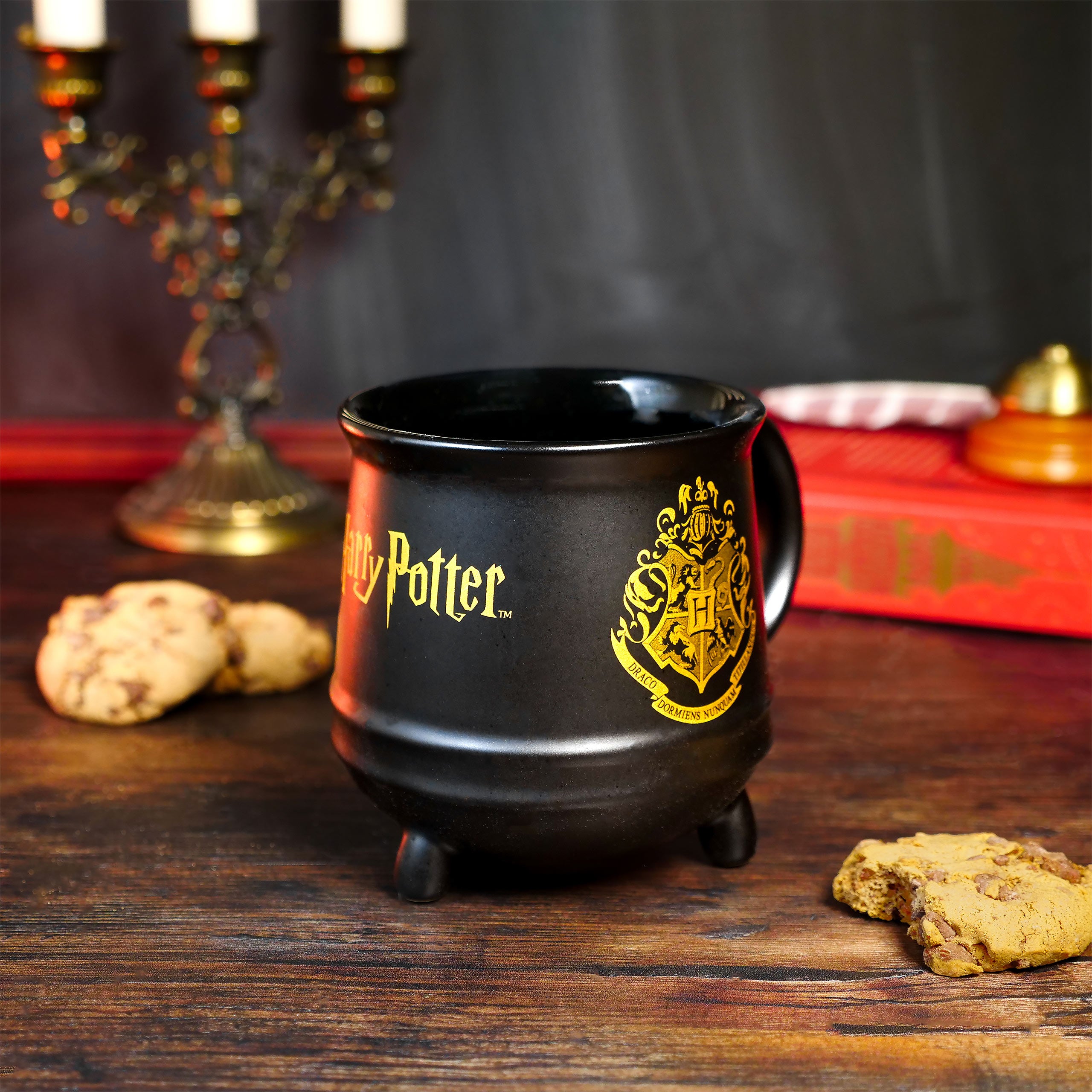 Product image Harry Potter - Hogwarts Crest Cauldron Mug