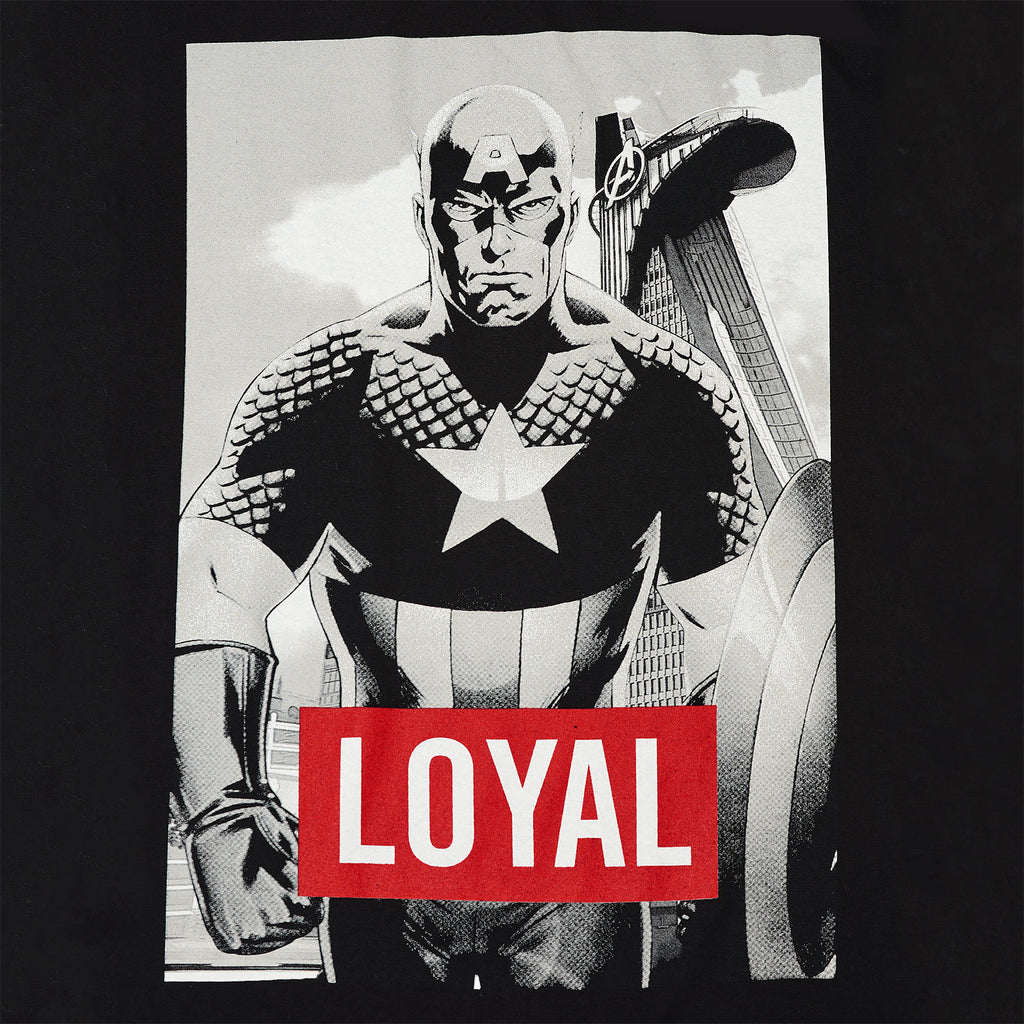 Zdjęcie produktu Avengers - Captain America Loyal T-Shirt czarny