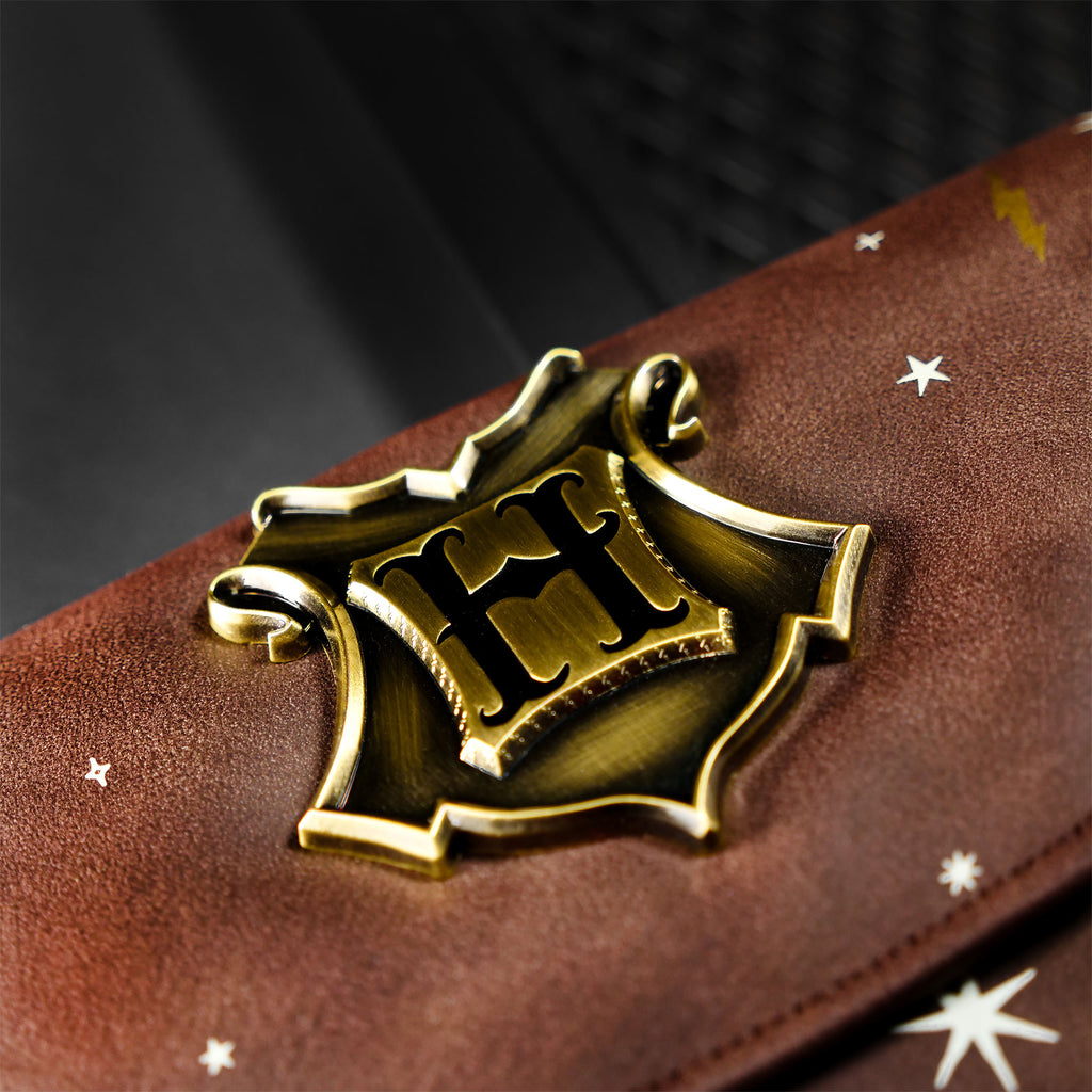 Zdjęcie produktu Harry Potter - Metalowy herb Hogwartu Portfel