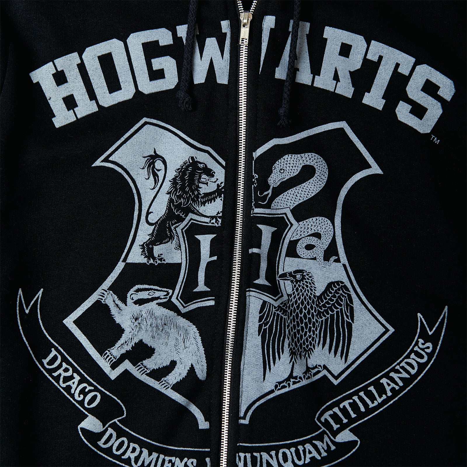 Zdjęcie produktu Harry Potter - Czarna bluza z kapturem z herbem Hogwartu
