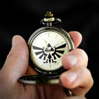 Zdjęcie produktu Zelda - Kieszonkowy zegarek z logo Hyrule