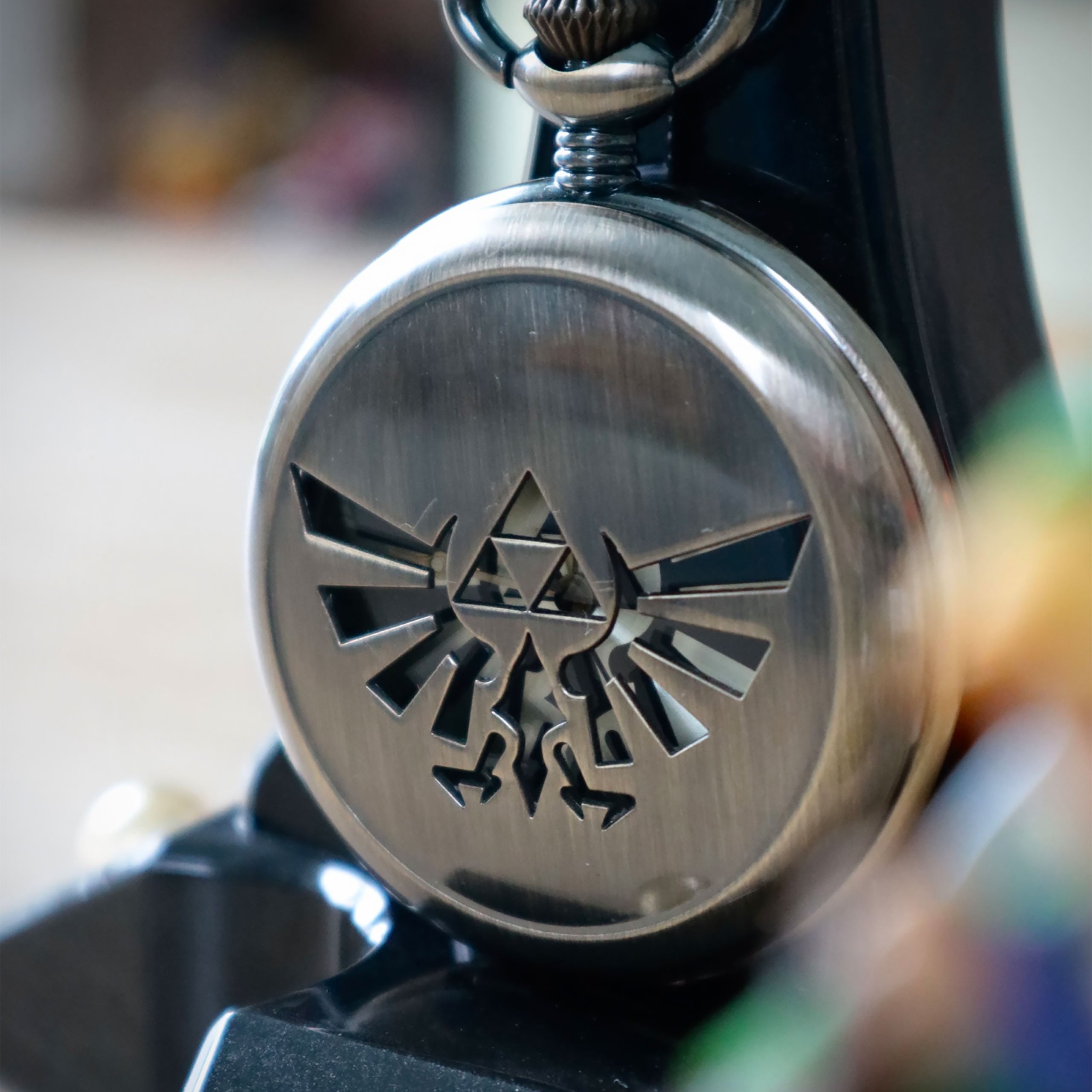 Zdjęcie produktu Zelda - Kieszonkowy zegarek z logo Hyrule