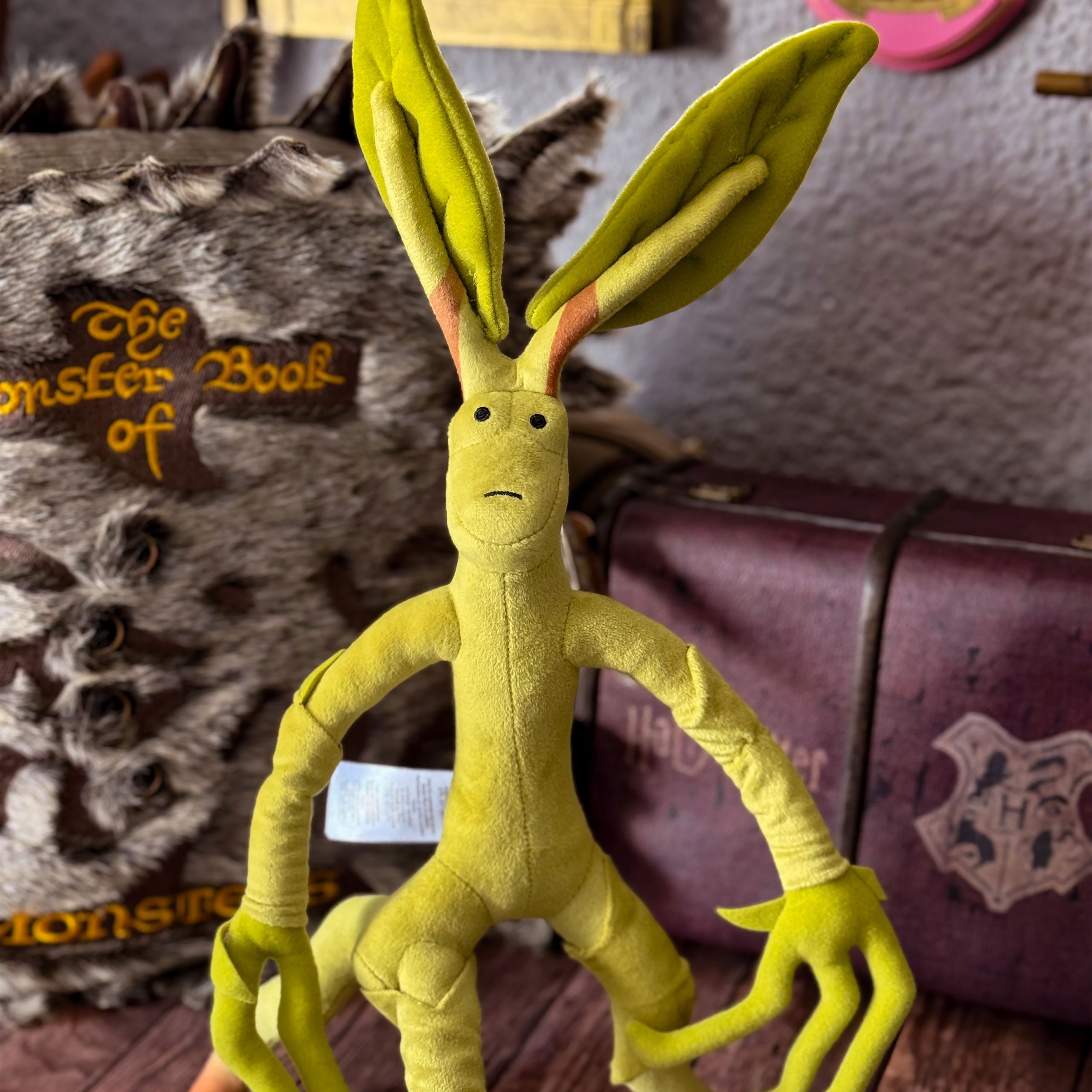 Product image Fantastic Beasts - Bowtruckle Plush Figure 35 cm