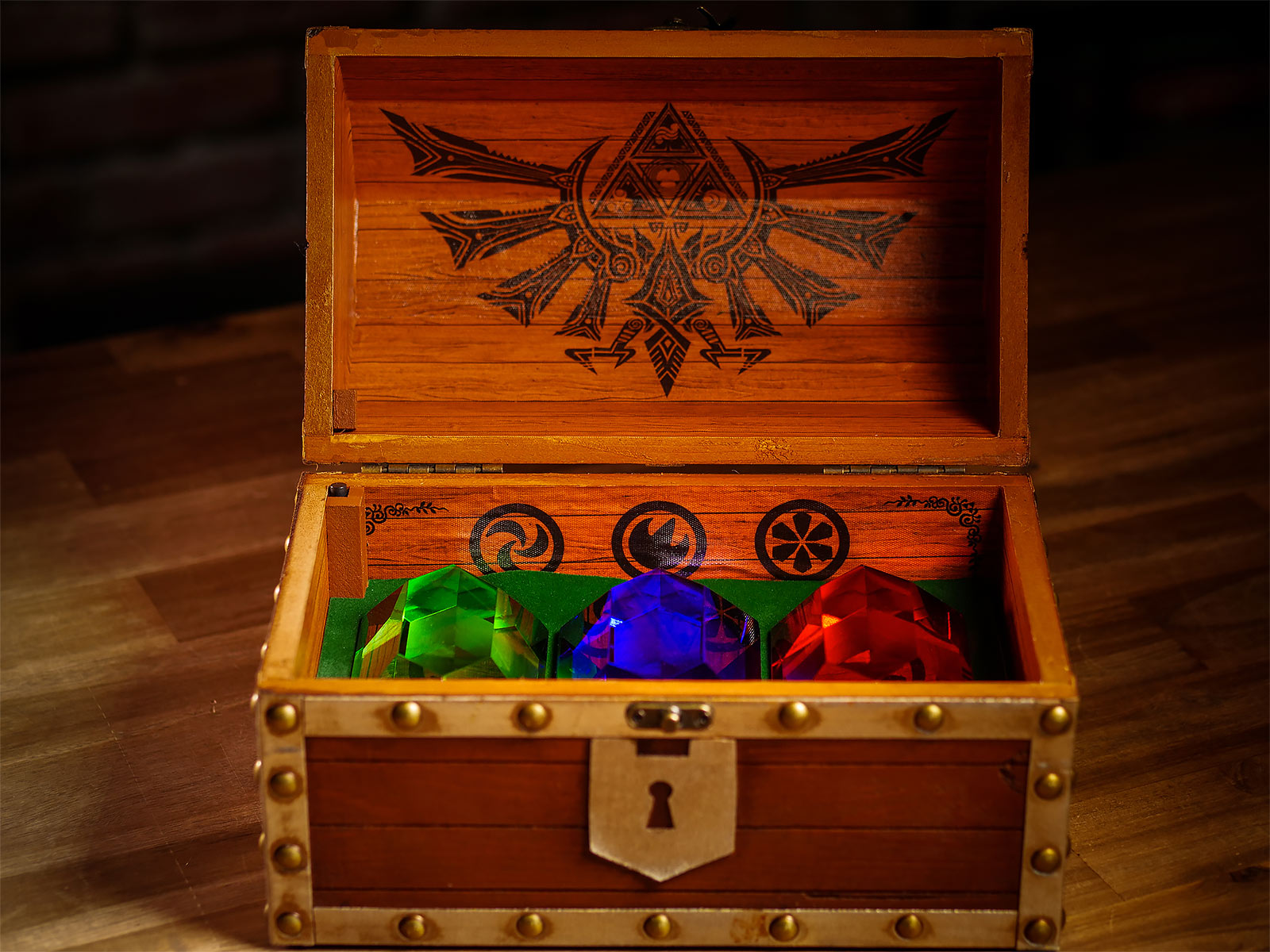 Zdjęcie produktu Zelda - Rubinowa skrzynia skarbów z dźwiękiem z gry