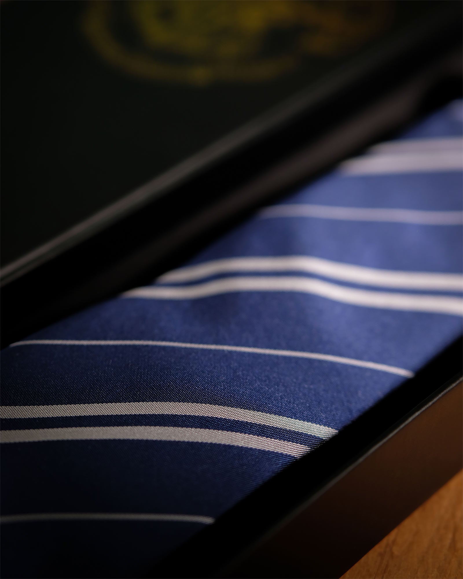 Zdjęcie produktu Harry Potter - Ravenclaw Krawat z pudełkiem prezentowym