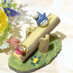 Zdjęcie produktu Totoro - Mei i Totoro na huśtawce figurka