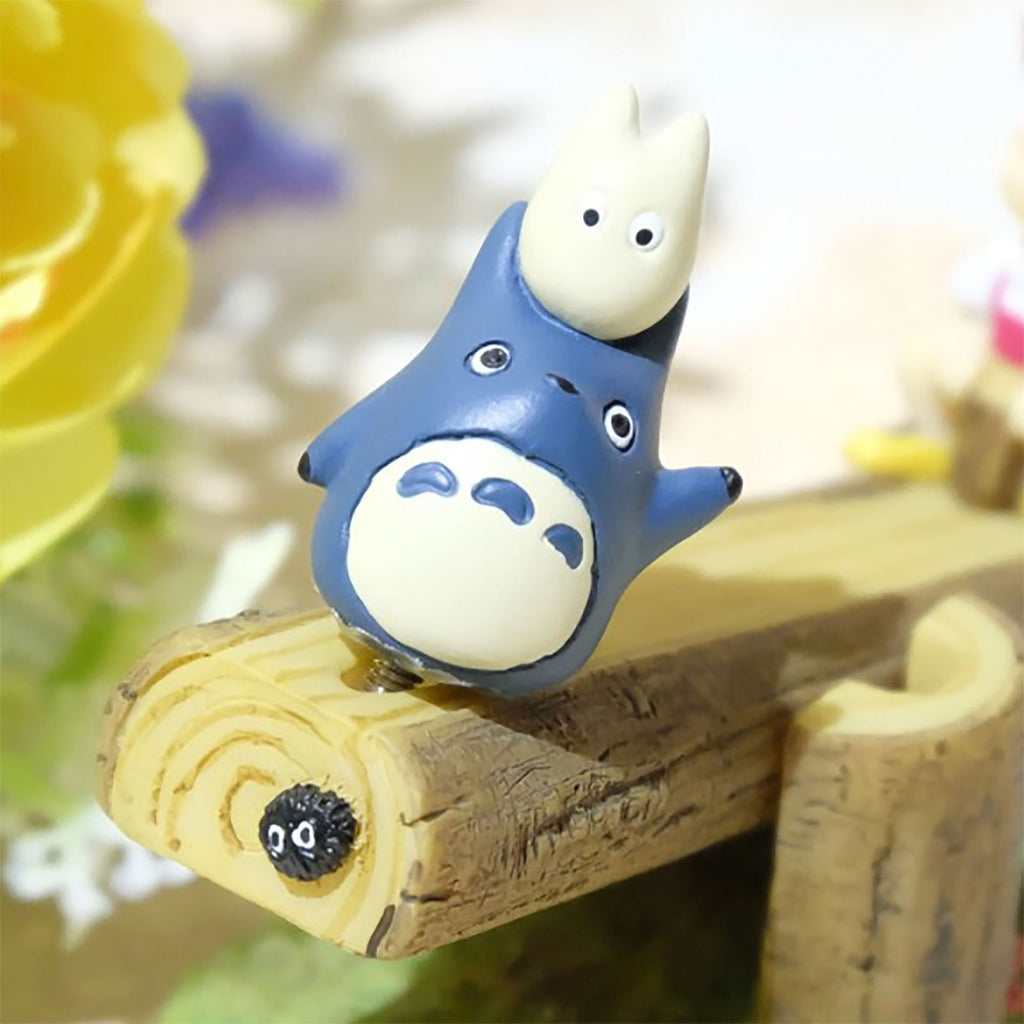 Zdjęcie produktu Totoro - Mei i Totoro na huśtawce figurka