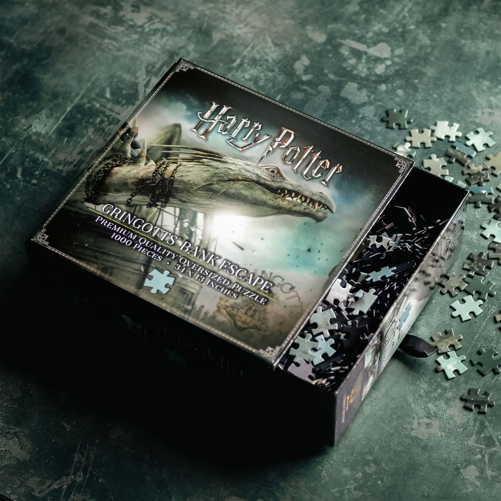 Product image Harry Potter - Gringotts Bank with Dragon Premium Puzzle
