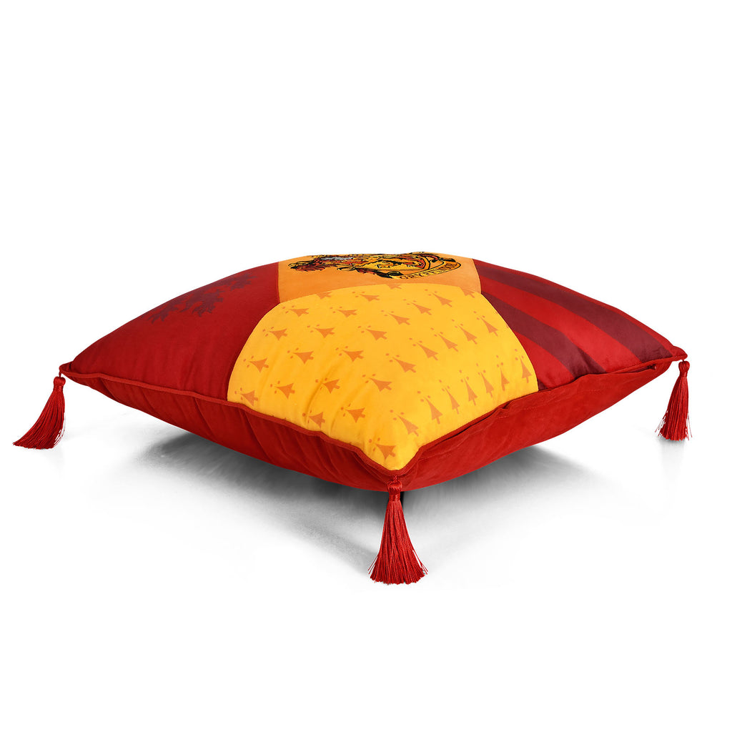 Product image Harry Potter - Gryffindor Deluxe Cushion with Tassels