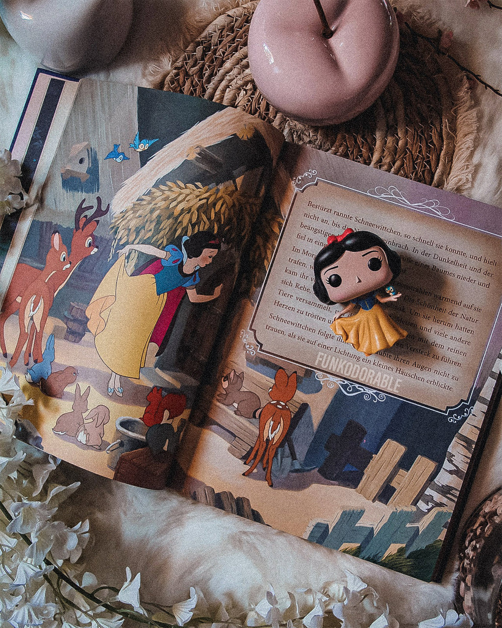 Zdjęcie produktu Disney - Wielka złota księga księżniczek