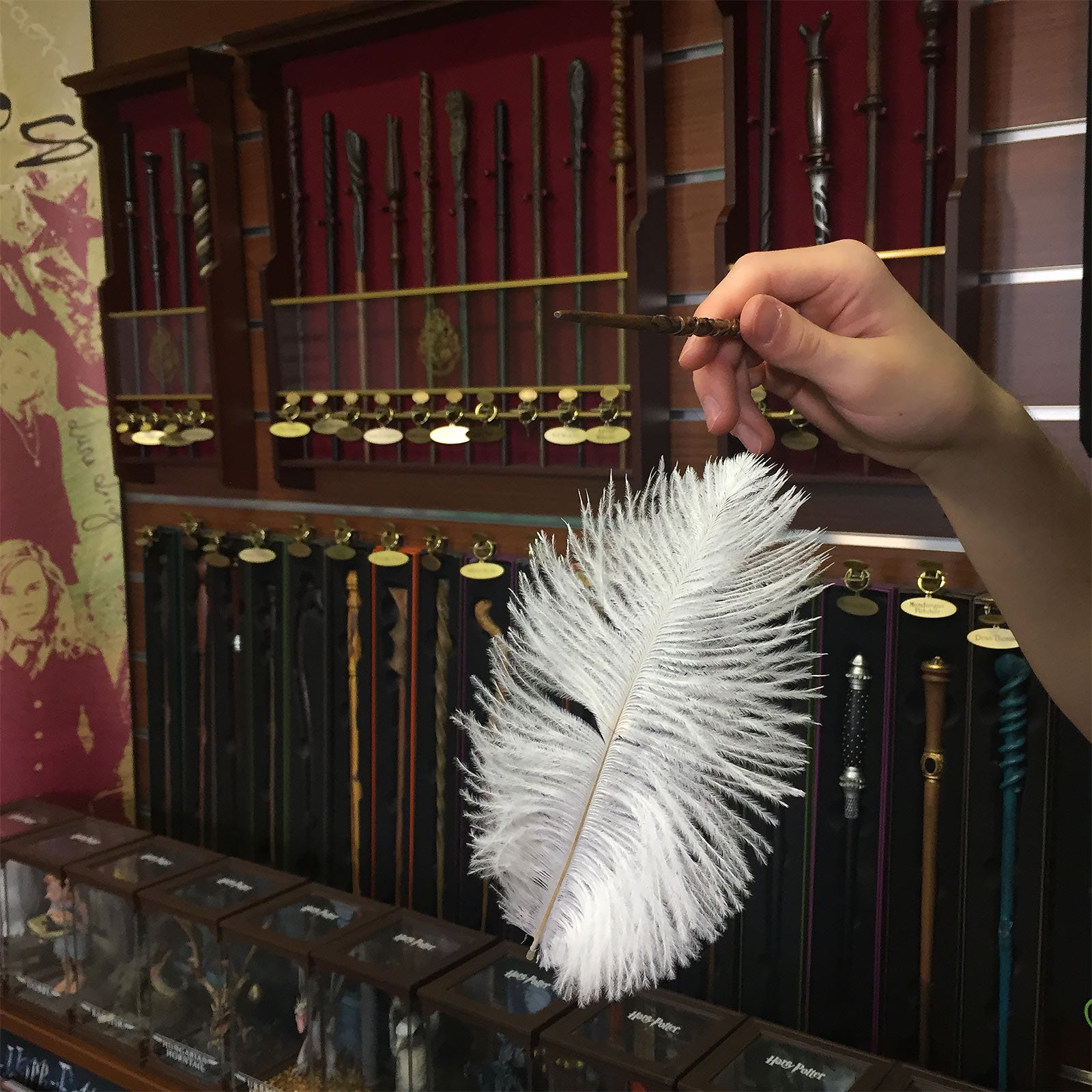 Zdjęcie produktu Harry Potter - Wingardium Leviosa Różdżka i Zestaw z Piórem