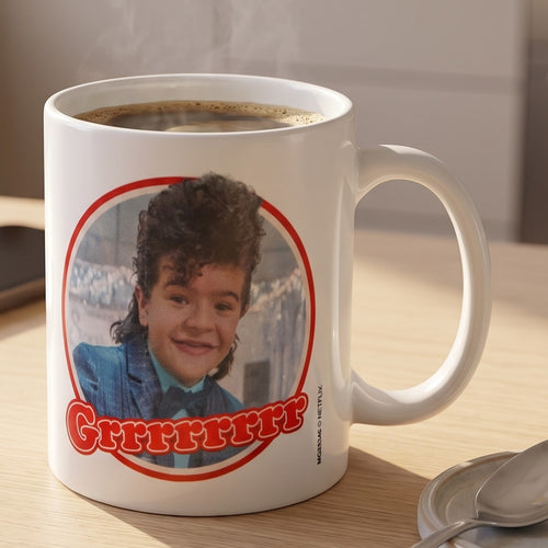 Zdjęcie produktu Stranger Things - Kubek Dustin Snowball Dance
