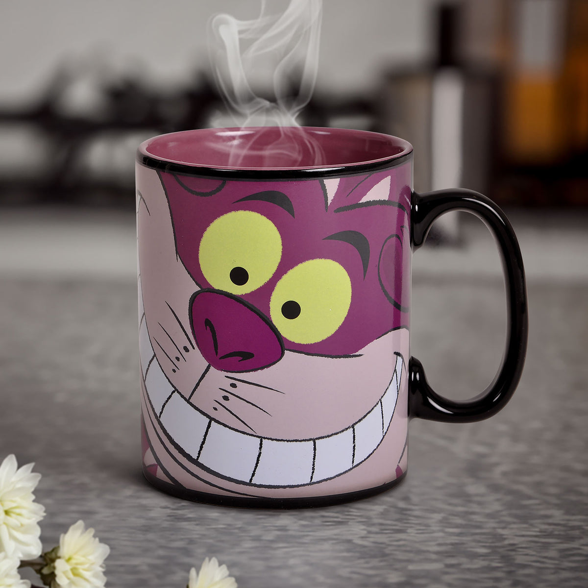 Zdjęcie produktu Alicja w Krainie Czarów - Kubek termiczny z efektem Cheshire Cat