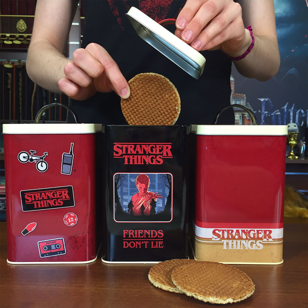 Zdjęcie produktu Stranger Things - Zestaw retro puszek