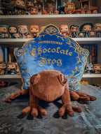 Zdjęcie produktu Harry Potter - Poduszka z Czekoladową Żabą i pluszową figurką