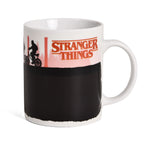 Zdjęcie produktu Stranger Things - Kubek termiczny z efektem Upside Down