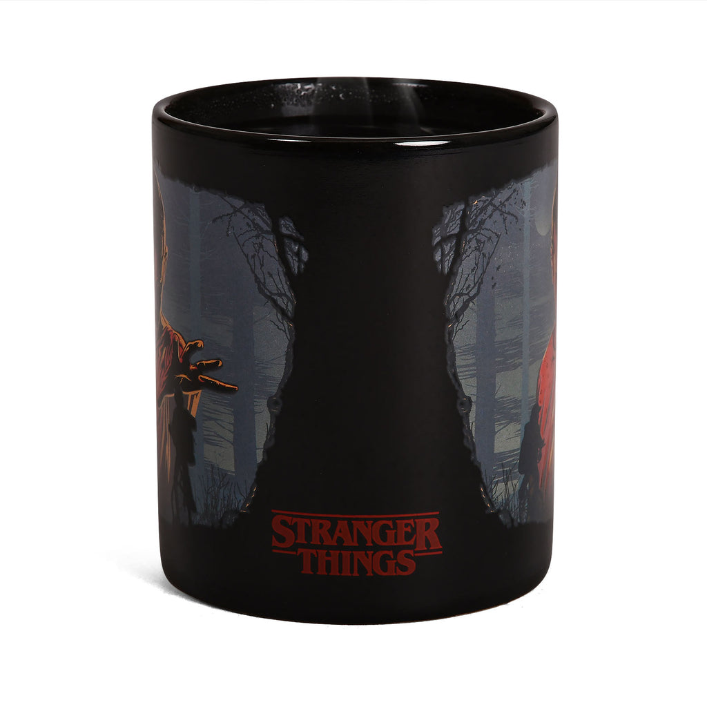 Zdjęcie produktu Stranger Things - Kubek z efektem termicznym Eleven Woods