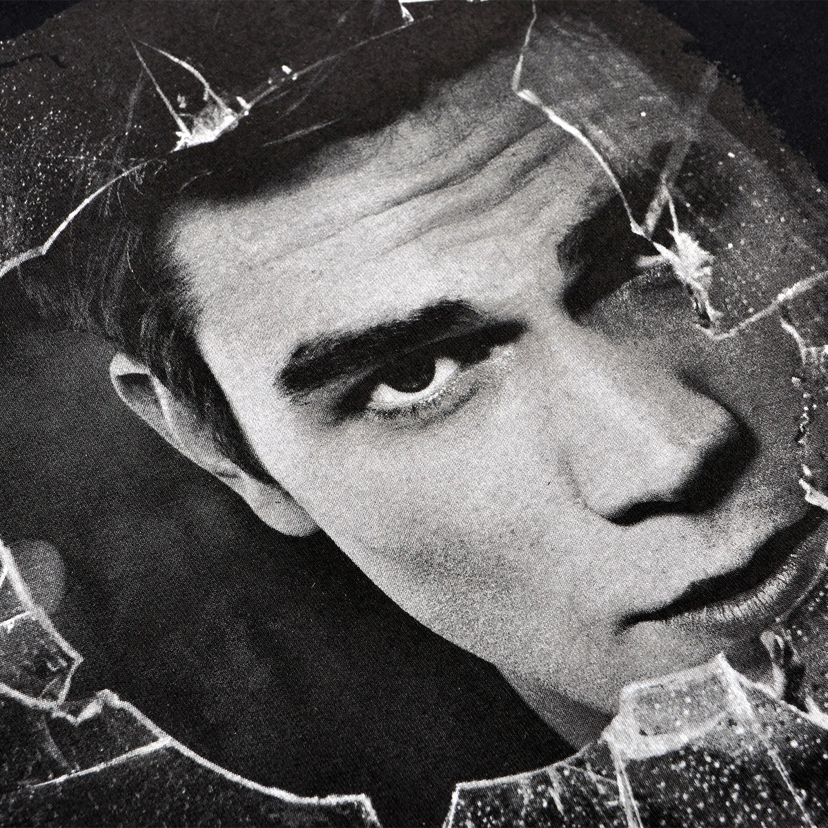 Zdjęcie produktu Riverdale - Archie Andrews Broken Glass T-Shirt czarne