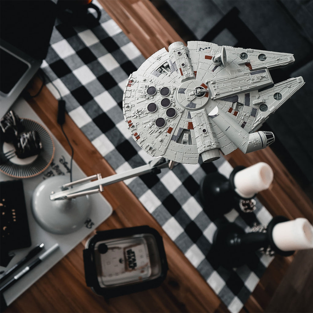 Product image Star Wars - Millennium Falcon Table Lamp