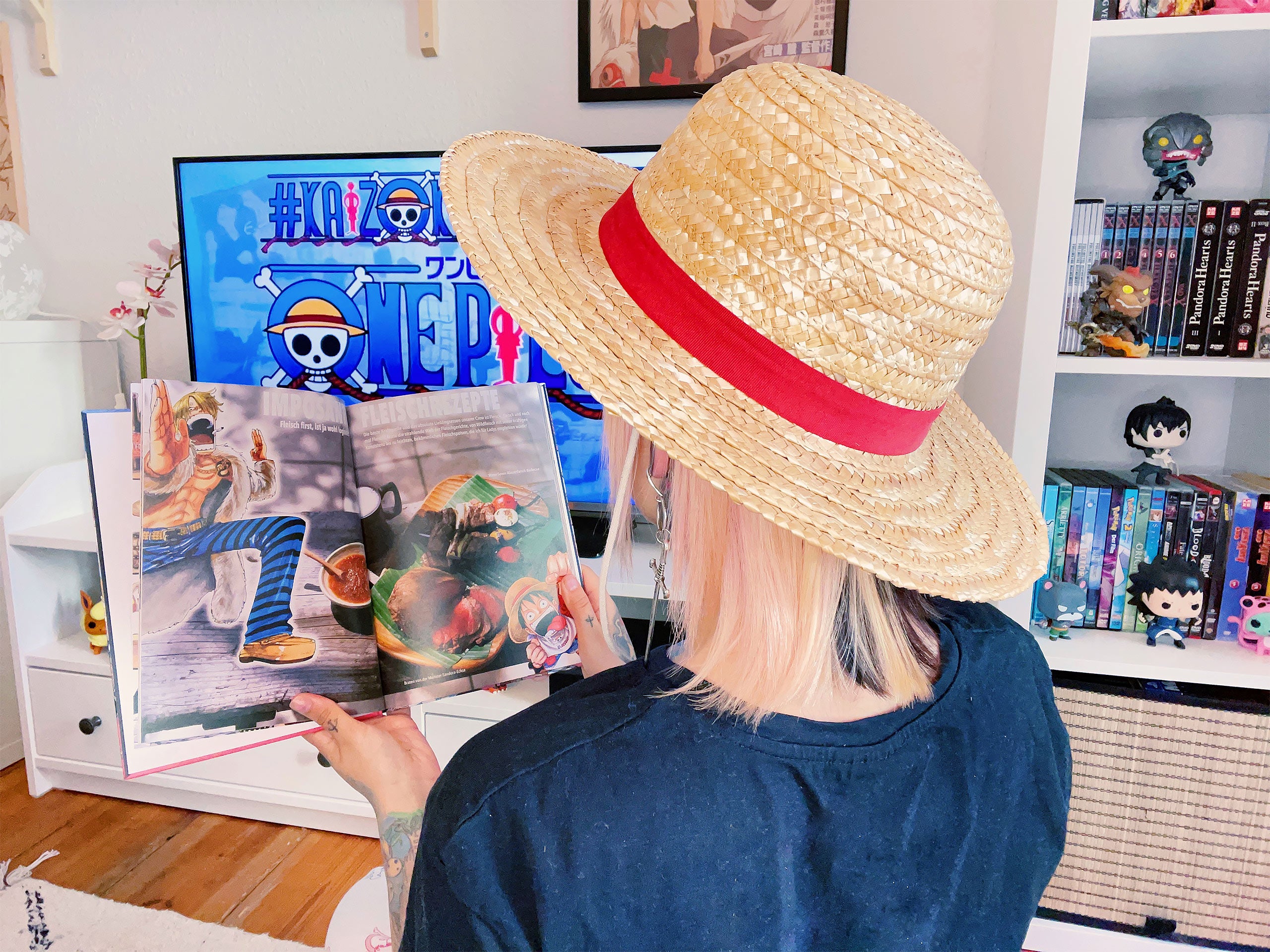 Zdjęcie produktu One Piece Książka Kucharska - Pyszne pirackie przepisy Sanjiego