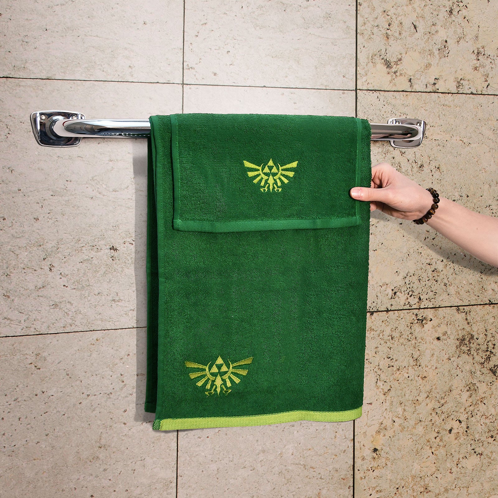 Zdjęcie produktu Zelda - Ręczniki z logo Hyrule z myjką 3-częściowy zestaw