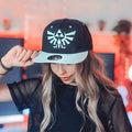 Zdjęcie produktu Zelda - Czapka Snapback Hyrule Logo czarno-biała