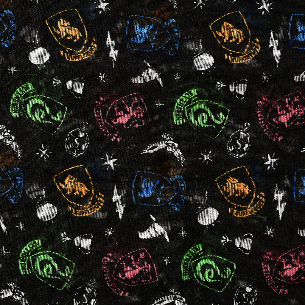 Product image Harry Potter - Hogwarts Crest Loop Scarf Black