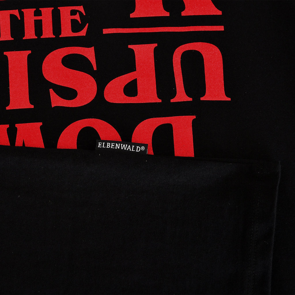 Zdjęcie produktu Enter The Upside Down T-Shirt dla fanów Stranger Things