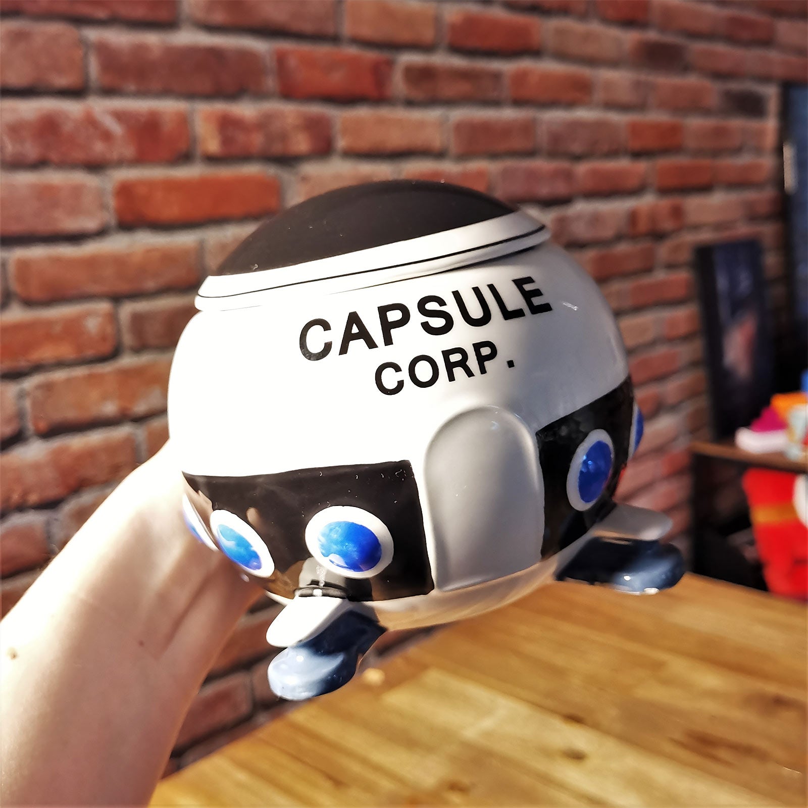 Product image Dragon Ball - Capsule Corp. Spaceship 3D Mug with Lid