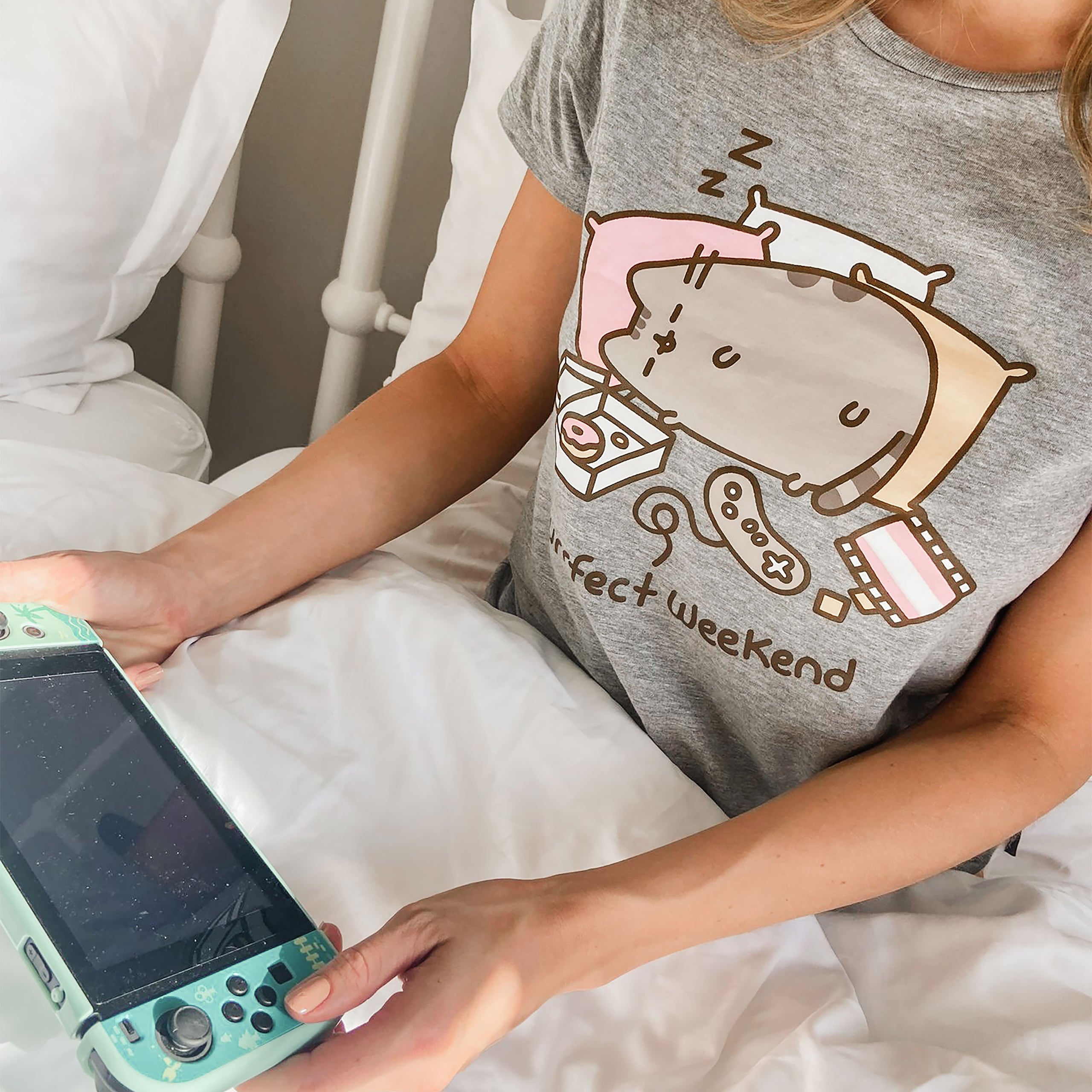 Zdjęcie produktu Pusheen - Purrfect Weekend damska koszulka szara