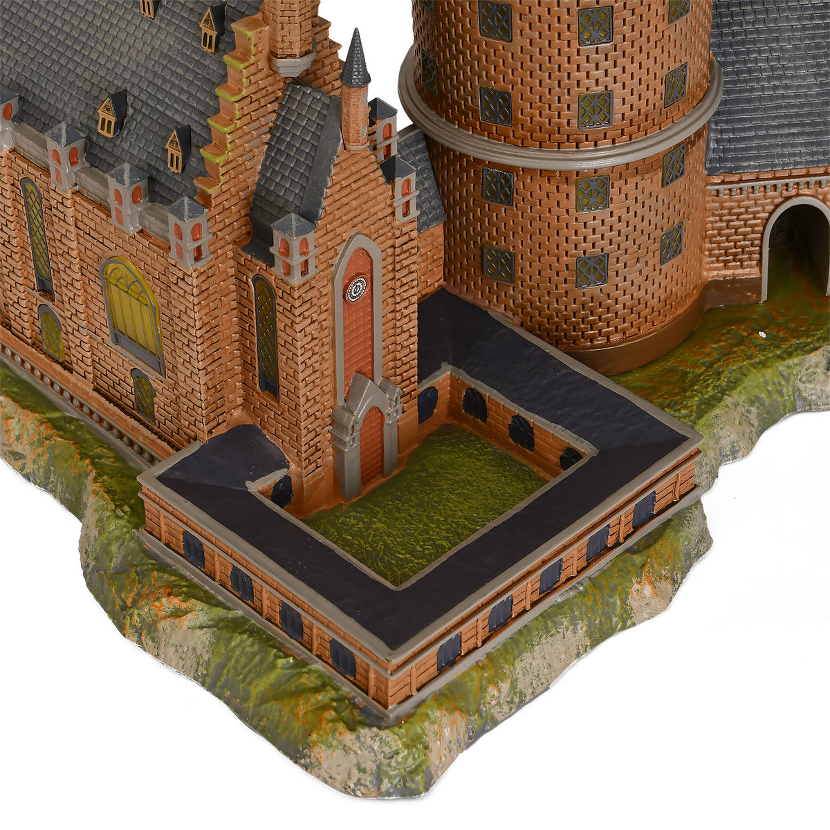 Zdjęcie produktu Wielka Sala Hogwartu z Główną Wieżą Miniaturowa Replika z Oświetleniem - Harry Potter
