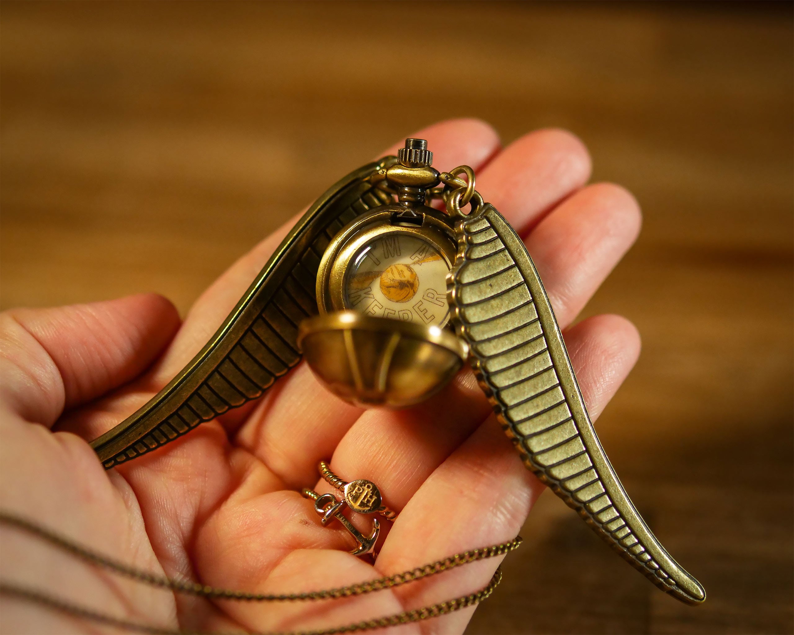 Zdjęcie produktu Harry Potter - Złoty Znicz Medalik na łańcuszku