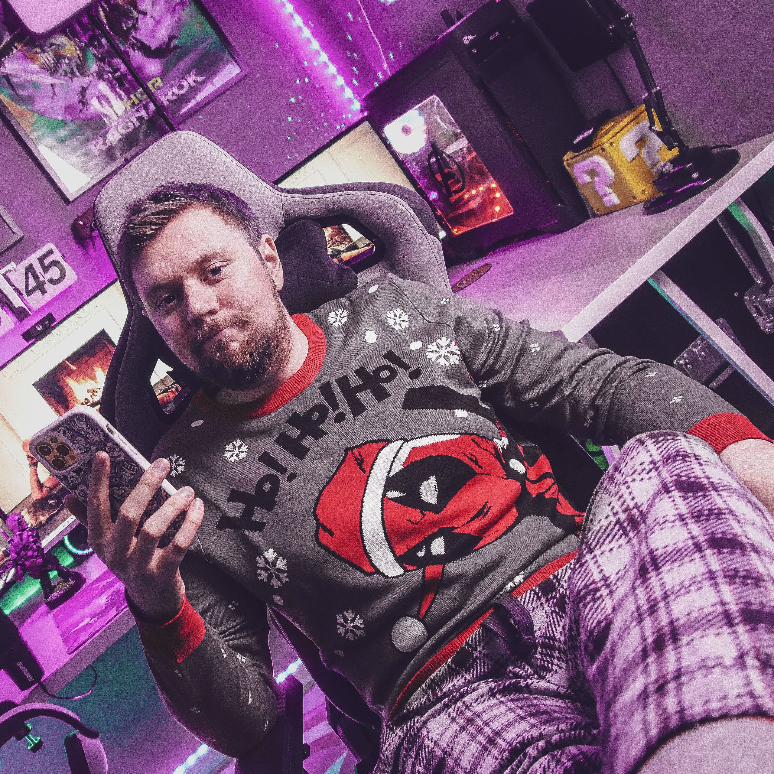 Product image Deadpool - Ho! Ho! Ho! Knit Sweater