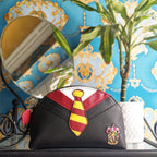 Zdjęcie produktu Harry Potter - Kosmetyczka Gryffindor Suit & Tie