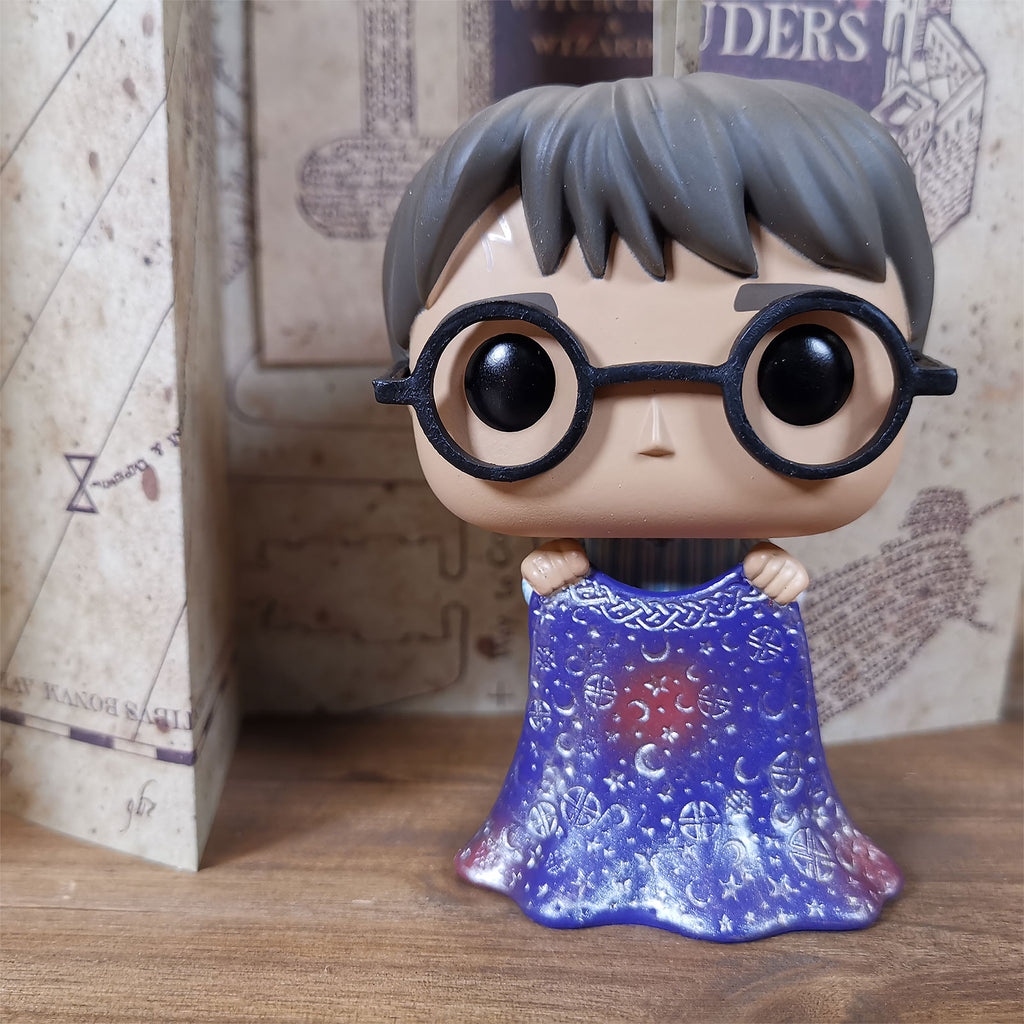 Zdjęcie produktu Harry Potter z peleryną-niewidką Funko Pop figurka
