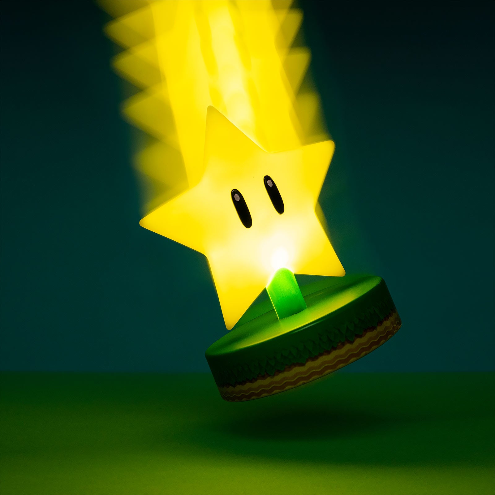 Product image Super Mario - Super Star Icons 3D Table Lamp