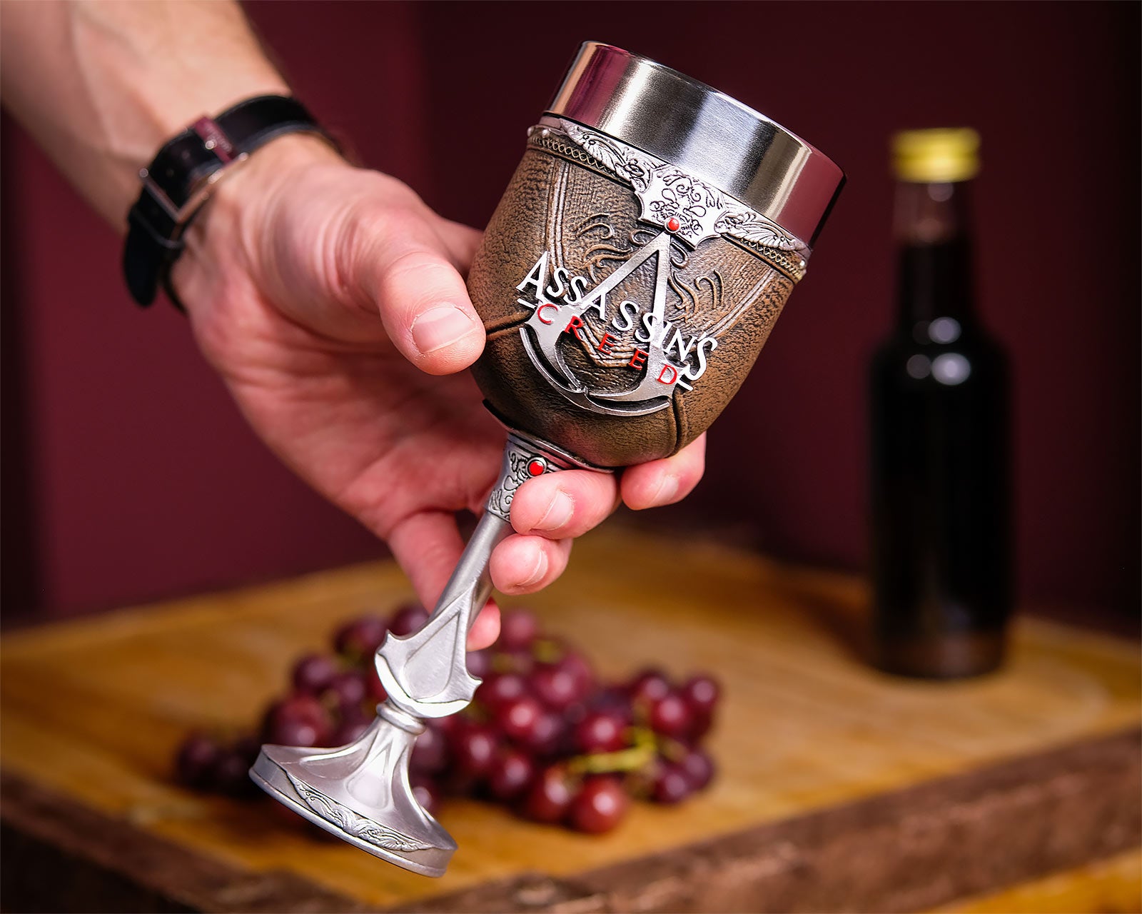 Product image Assassin's Creed - logo chalice deluxe brown