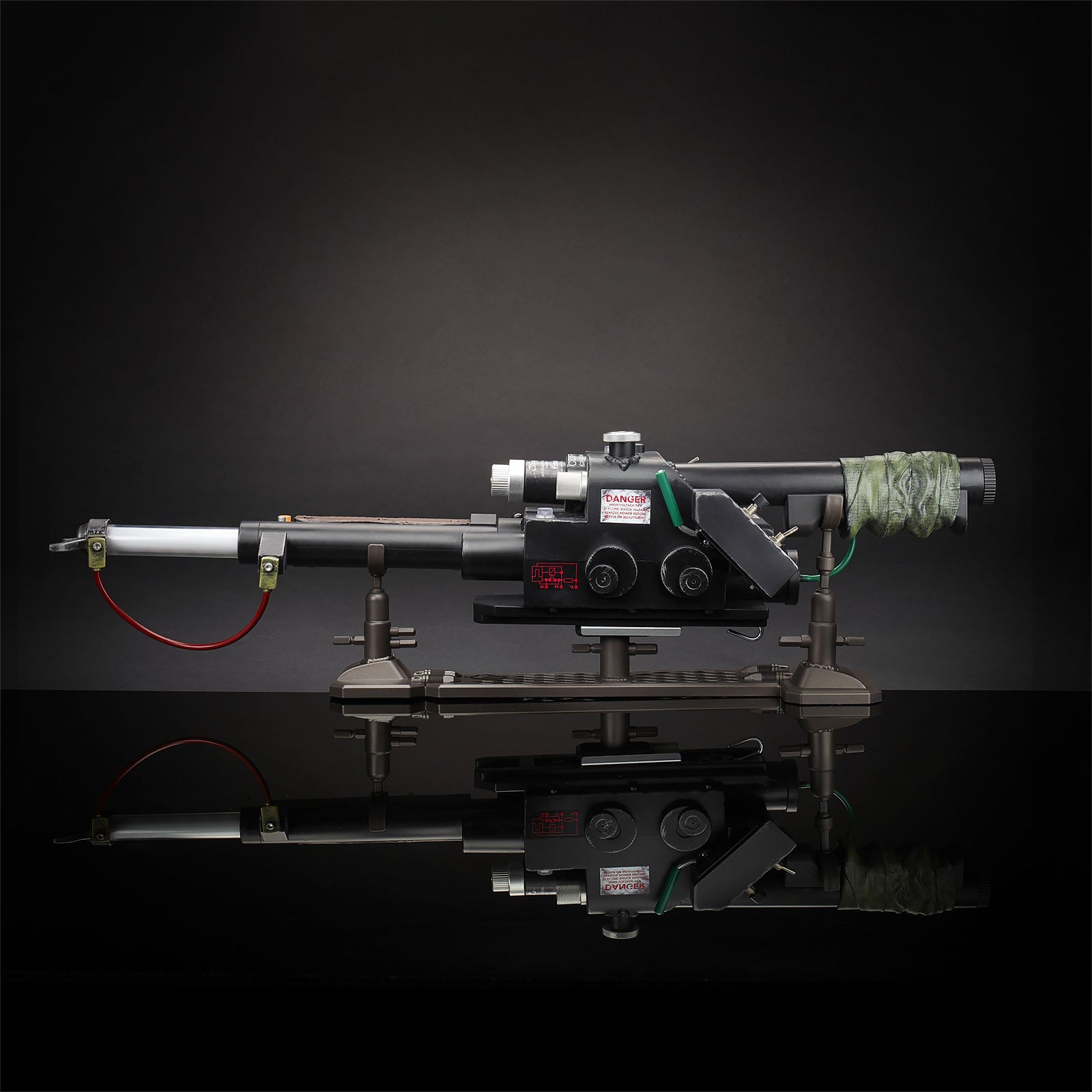 Zdjęcie produktu Ghostbusters - Premiumowa replika protonowego miotacza Spenglera z efektem świetlnym i dźwiękowym