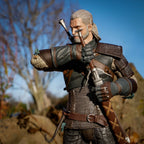 Zdjęcie produktu Wiedźmin - Serce z Kamienia Geralt Figura 25 cm