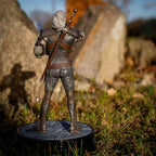 Zdjęcie produktu Wiedźmin - Serce z Kamienia Geralt Figura 25 cm